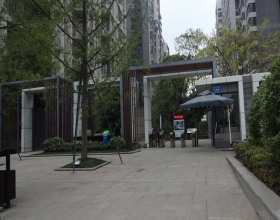 【凯德风尚12-2-12**】德国威能暗装暖气片安装施工