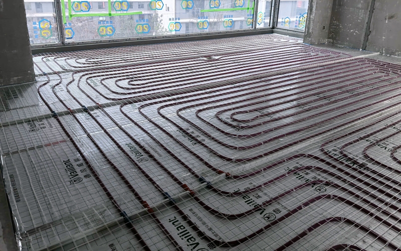 【招商未来公园城2-2-502】德国威能地暖安装施工案例